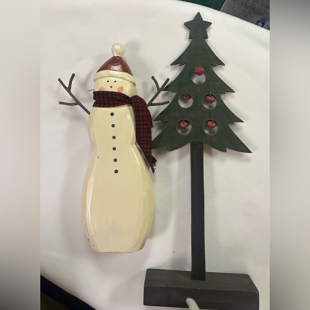 Festive wooden snowman and tree holiday decor